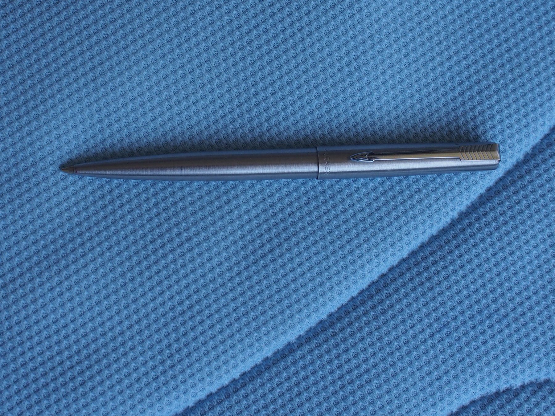 Penna & Evidenziatori: Parker stylo bille – Usato da Meyrin venduto da SRemka 1