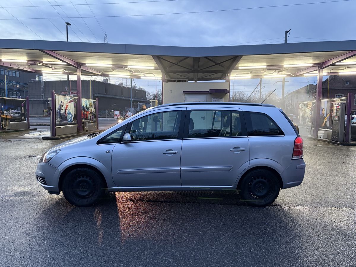 Opel Automobili: Opel Zafira B22 – Usato da Münchenstein venduto da sar_lw5g 3
