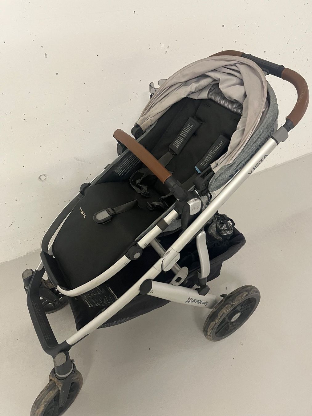 UPPAbaby Carrozzine: Kinderwagen UPPABaby Vista – Usato da Scherzingen venduto da Alj_titze 3