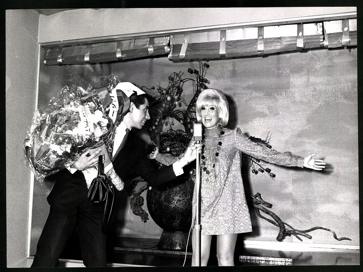 Fotografie & Manifesti: Fotografie Sängerin Dusty Springfield i – Usato da Berlin venduto da bartko-reher