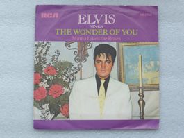 Vinyl Single   ELVIS PRESLEY