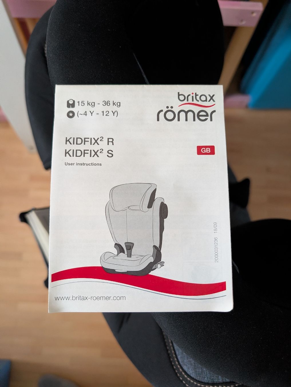 Britax Römer Auto-Kindersitze: Römer Kidifix R – Gebraucht aus Winterthur von san_m8lz