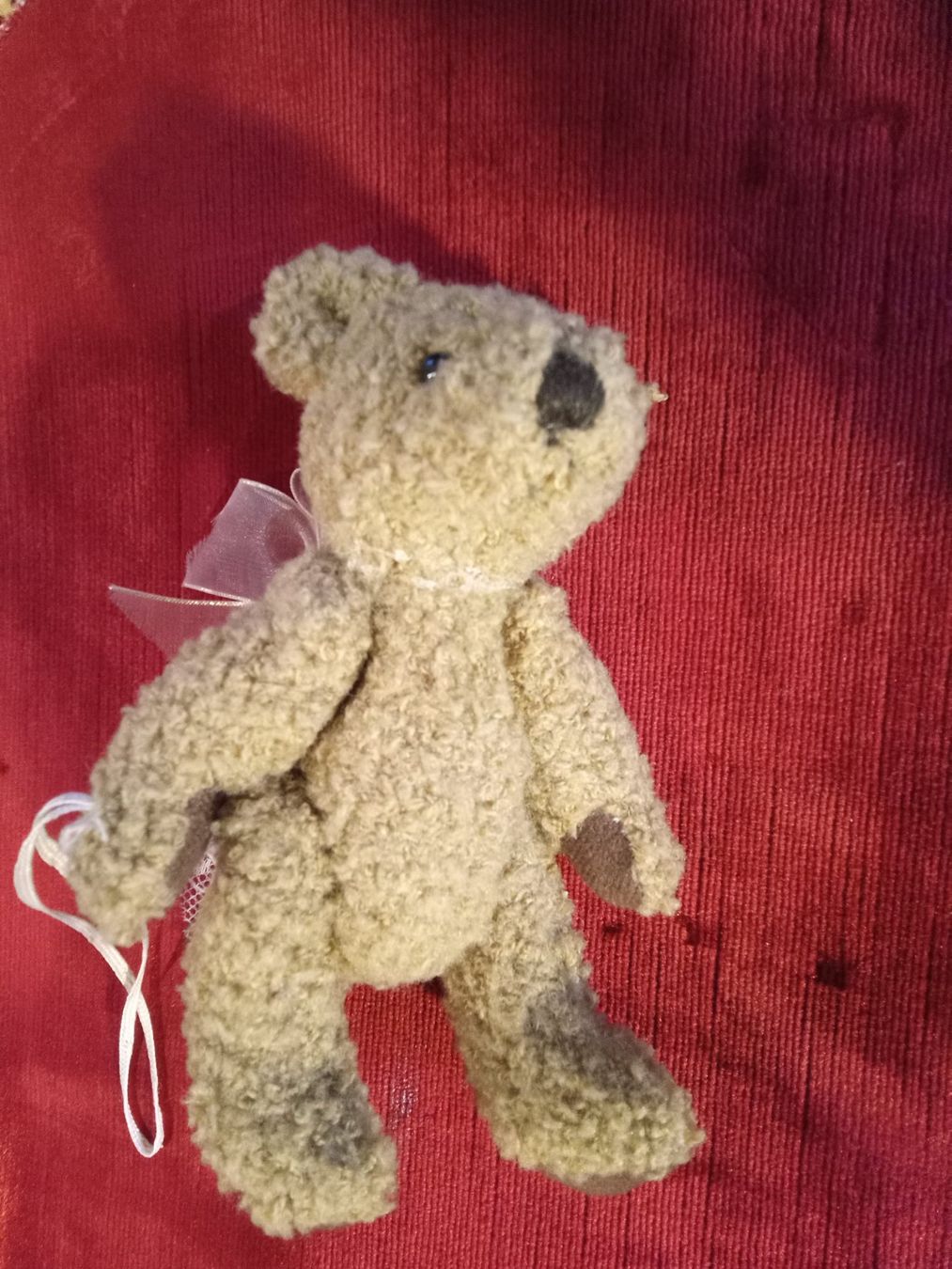 Giocattoli: Alter kleiner Teddybär ab 10 Stutz – Usato da Zürich venduto da edi_c2m6