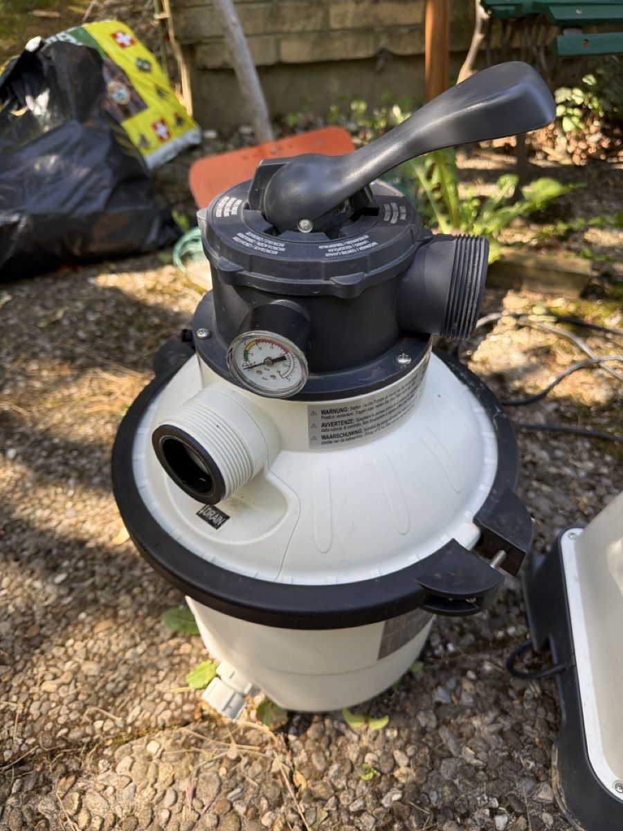 Intex Schwimmbad: Intex Sandfilterpumpe SX1500 – Gebraucht aus Rüfenacht BE von Dedi11 1