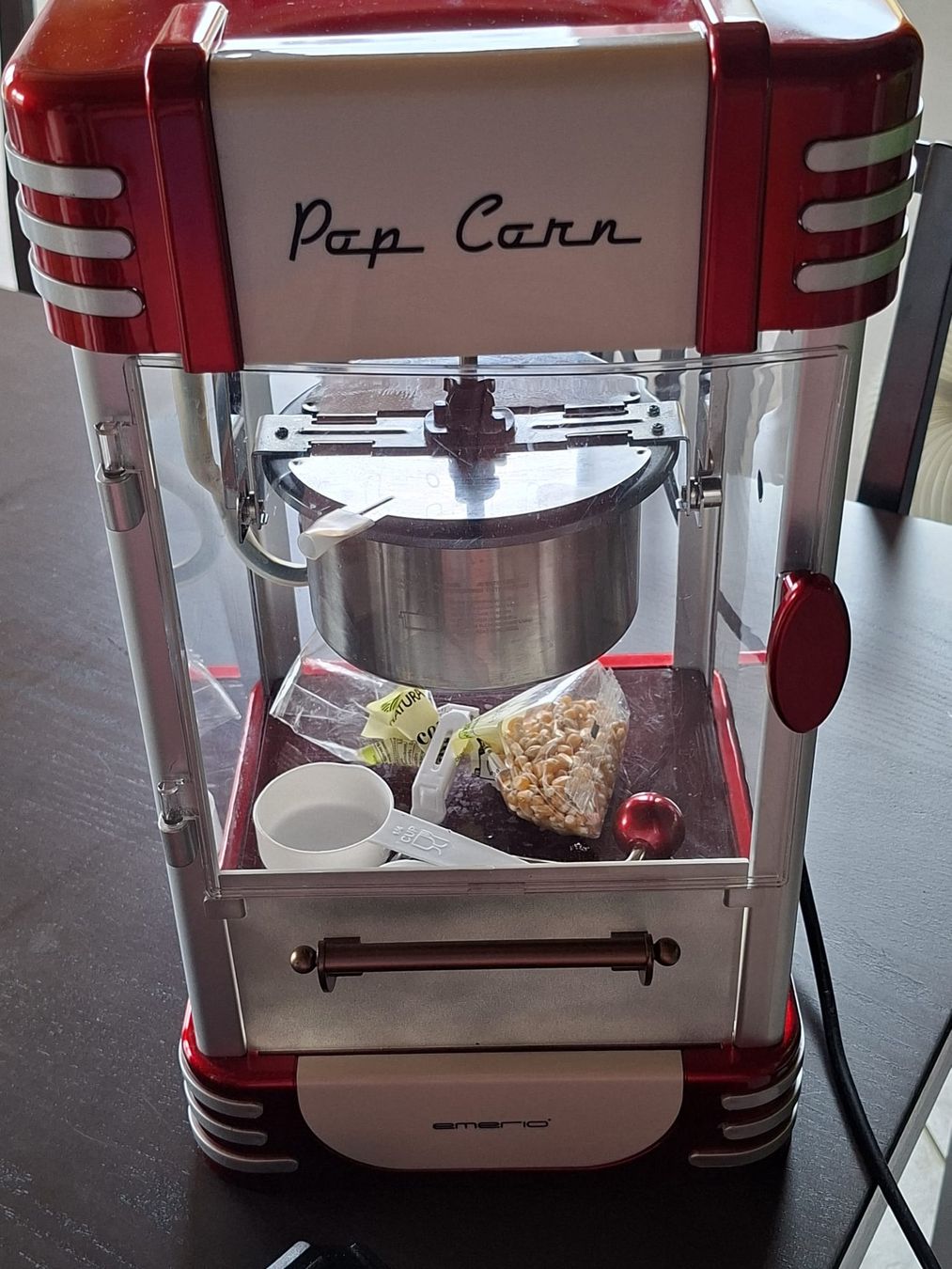 Küchengeräte: Emerio Retro Pop Corn Maker – Gebraucht aus Oberhelfenschwil von sunnyman88