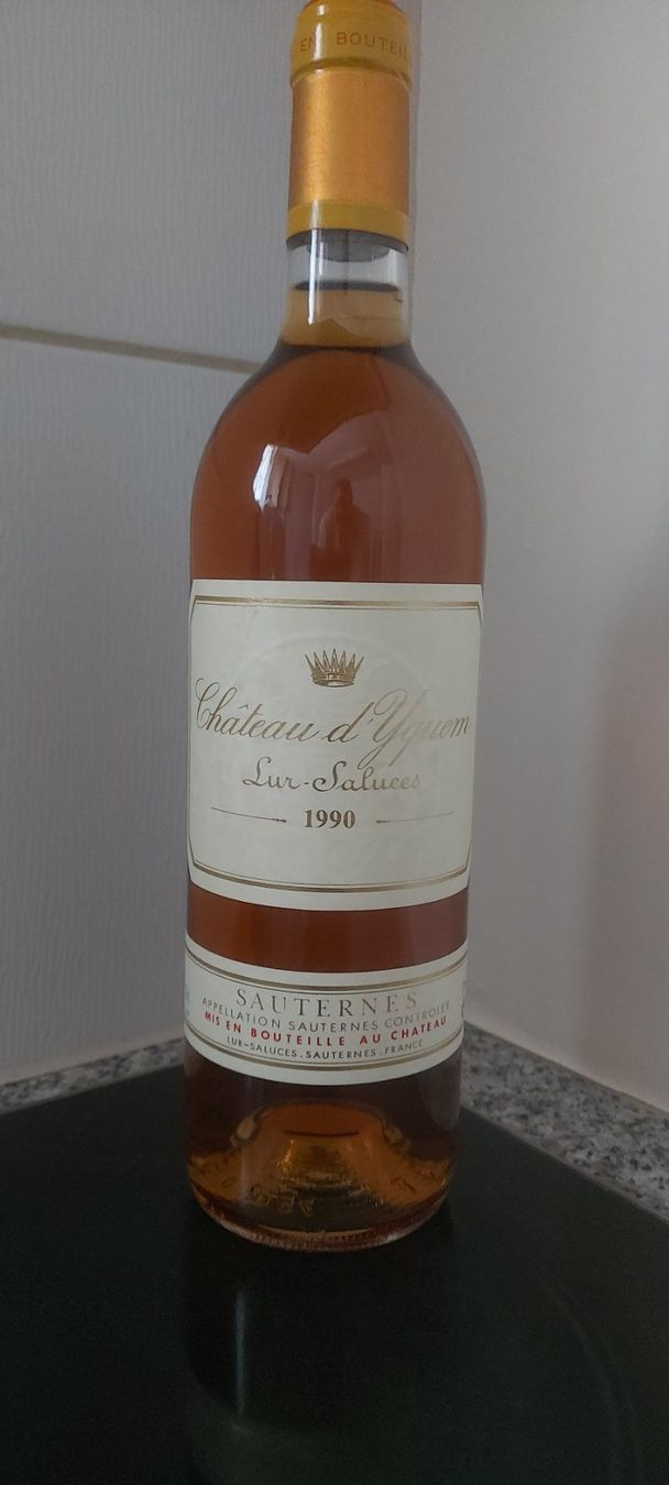 Yquem Vino: Château d'Yquem 1990 – Nuovo (secondo la descrizione) da Grenchen venduto da poggione