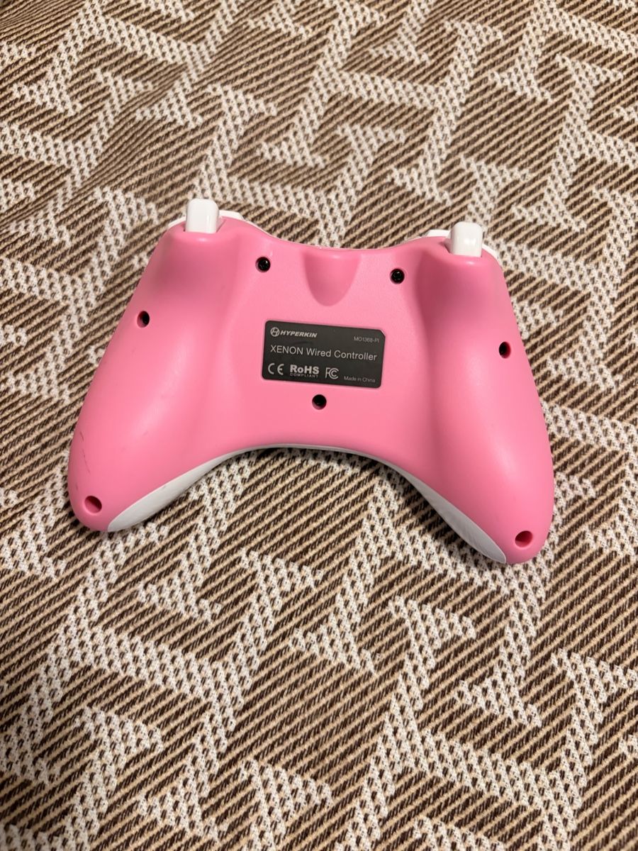 Manettes: Xbox 360 Controller Xenon Pink gebraucht – D'occasion à St.Gallen par rslalfs 1