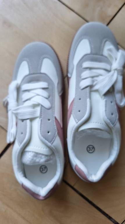 Scarpe da donna: Turnschuhe – Nuovo e nell'imballaggio originale da Bern venduto da Pacco1993
