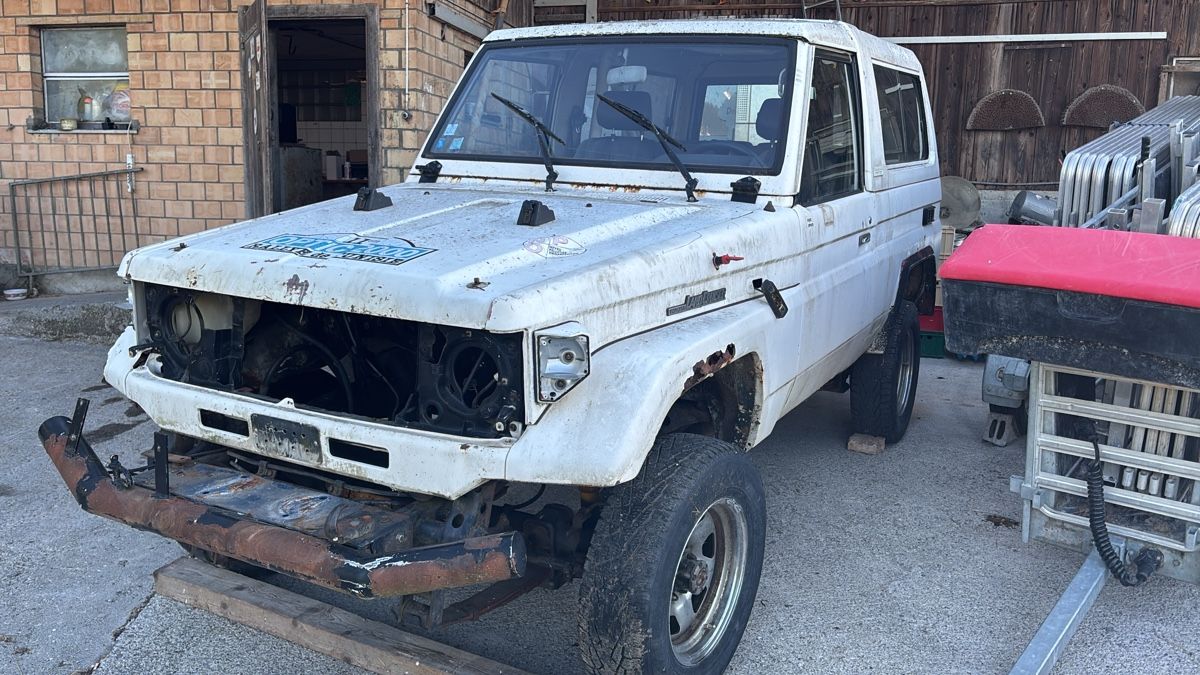 Toyota Automobili: Toyota Landcruiser – Difettoso da Root venduto da Oberkienzen 2