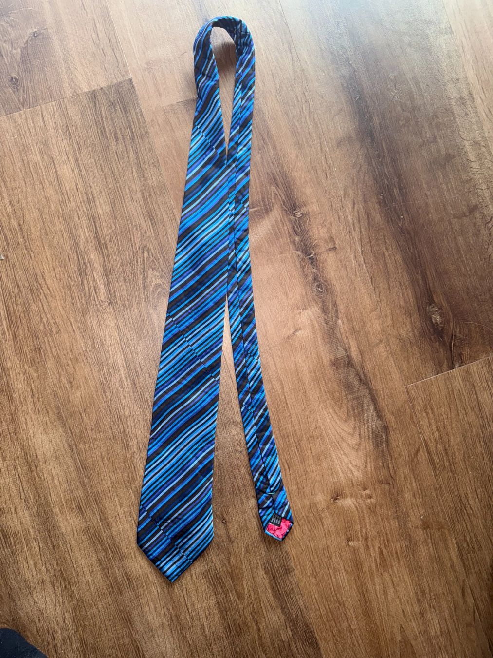 Paul Smith Cravatte: Paul Smith silk tie – Usato da St-Sulpice VD venduto da juhdu