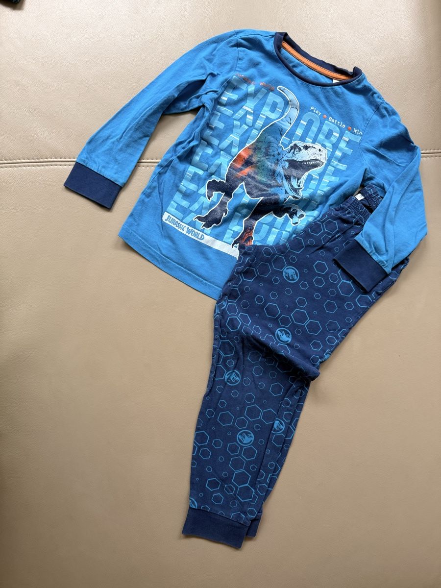 C&A Pigiama & Simili: Boys Pyjamas Jurassic World Blue Size 116 – Usato da Diessenhofen venduto da mar_8cyl
