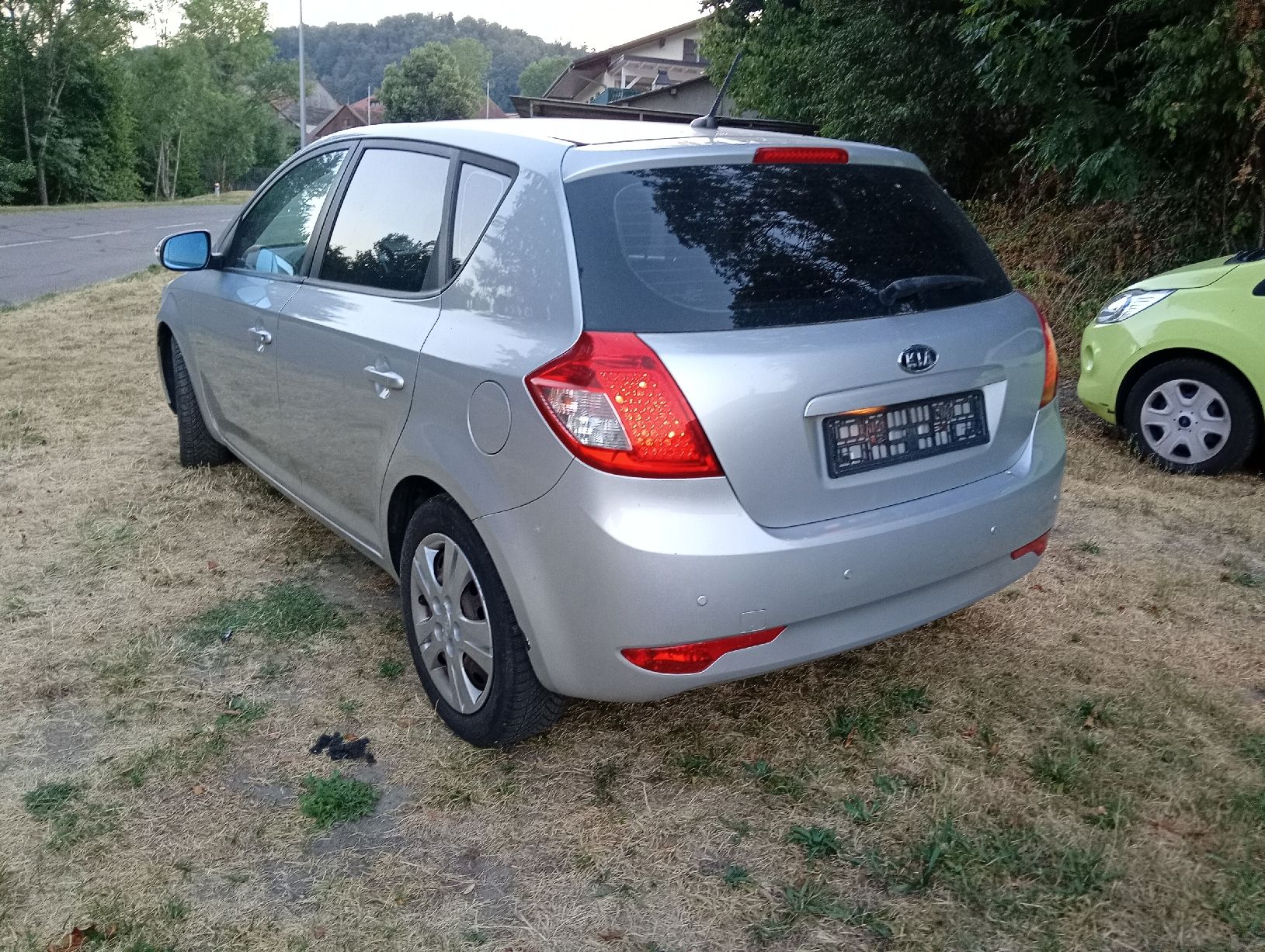 Autos: kIA CEED 1.6 Deisel  – Gebraucht aus Bern von exp_hm5r 1