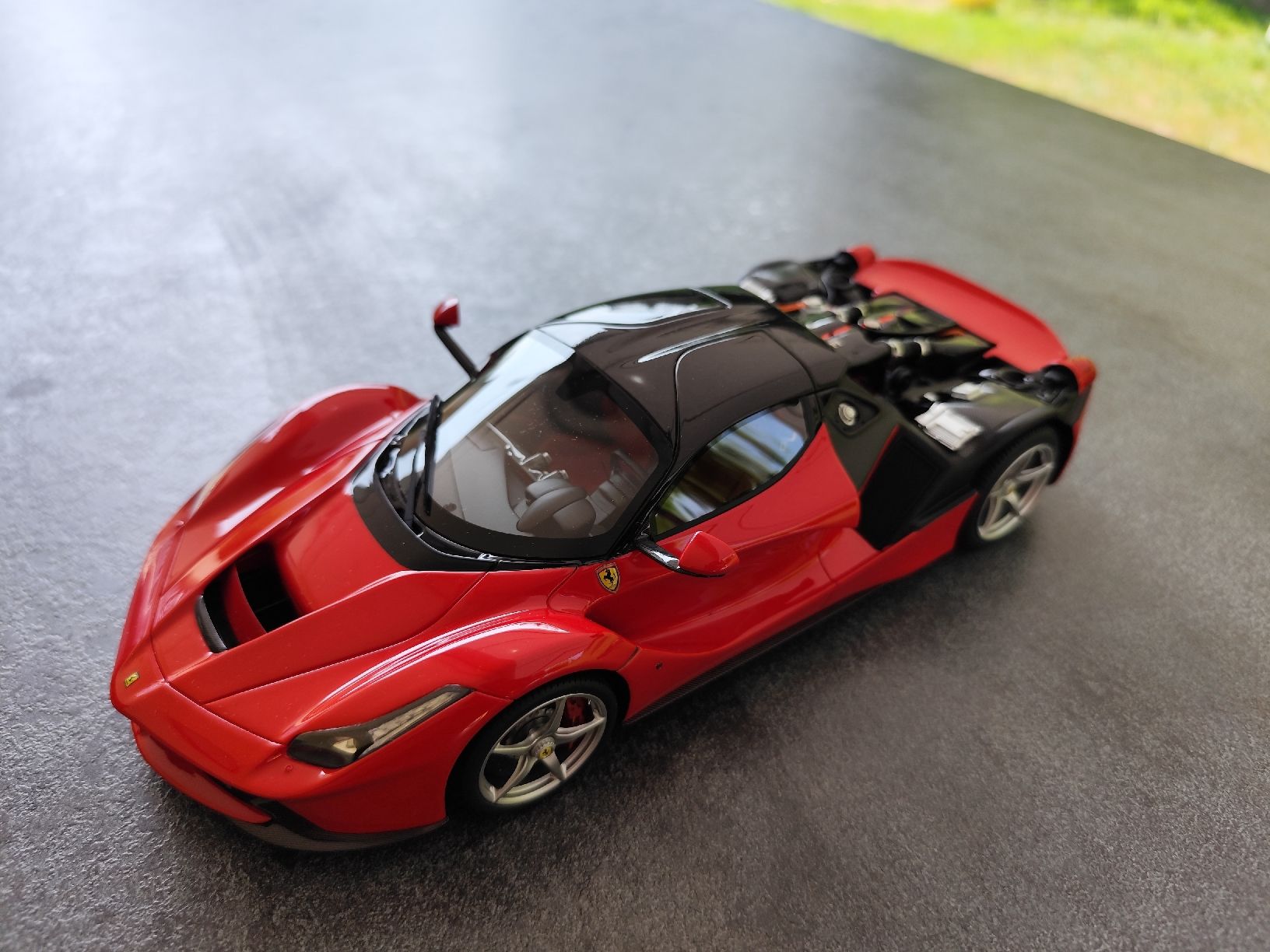 BBR Models Modellautos: Ferrari LaFerrari 1:18 BBR – Gebraucht aus Amlikon-Bissegg von ff85 6