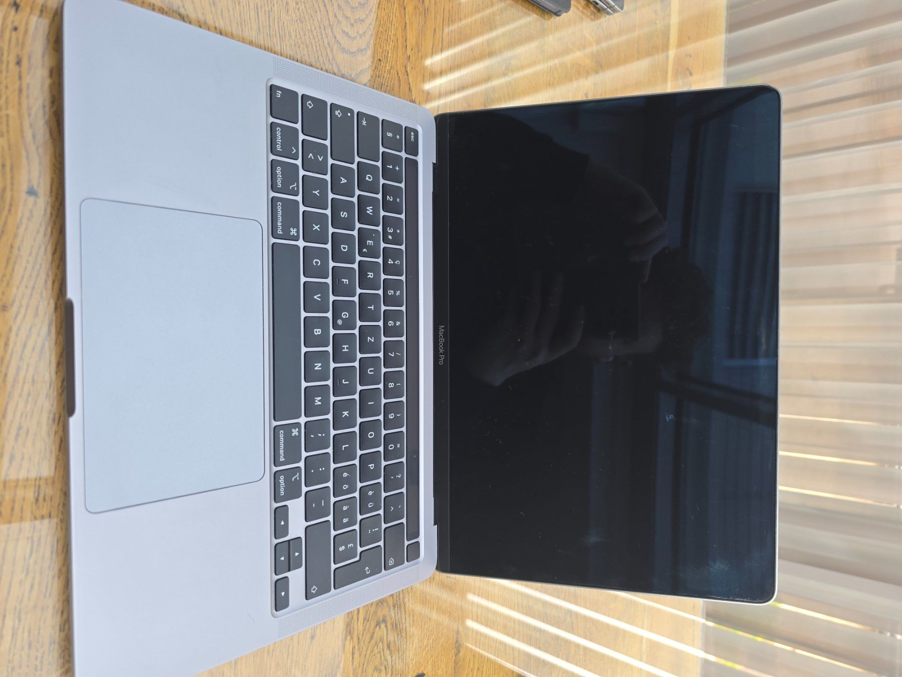 Apple Notebook: MacBook Pro 13-inch 2020 Intel | Bootet in FileVault/Startme – Usato da Knonau venduto da ale_2wxy