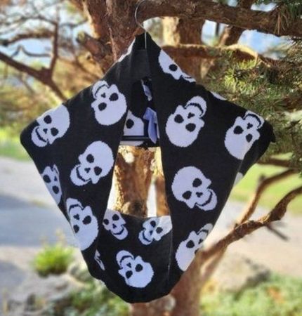 Loop Schal Totenkopf Halloween,weich/beisst nicht,NEU