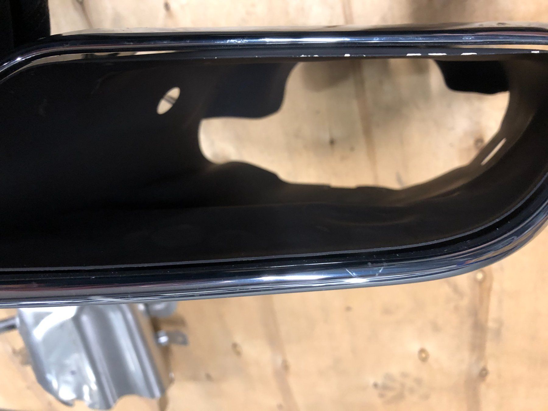 Volvo Tutti pezzi di ricambio auto: Auspuffblenden Original Volvo S90 V90 V90CC – Usato da Kriessern venduto da Laurastar05 2