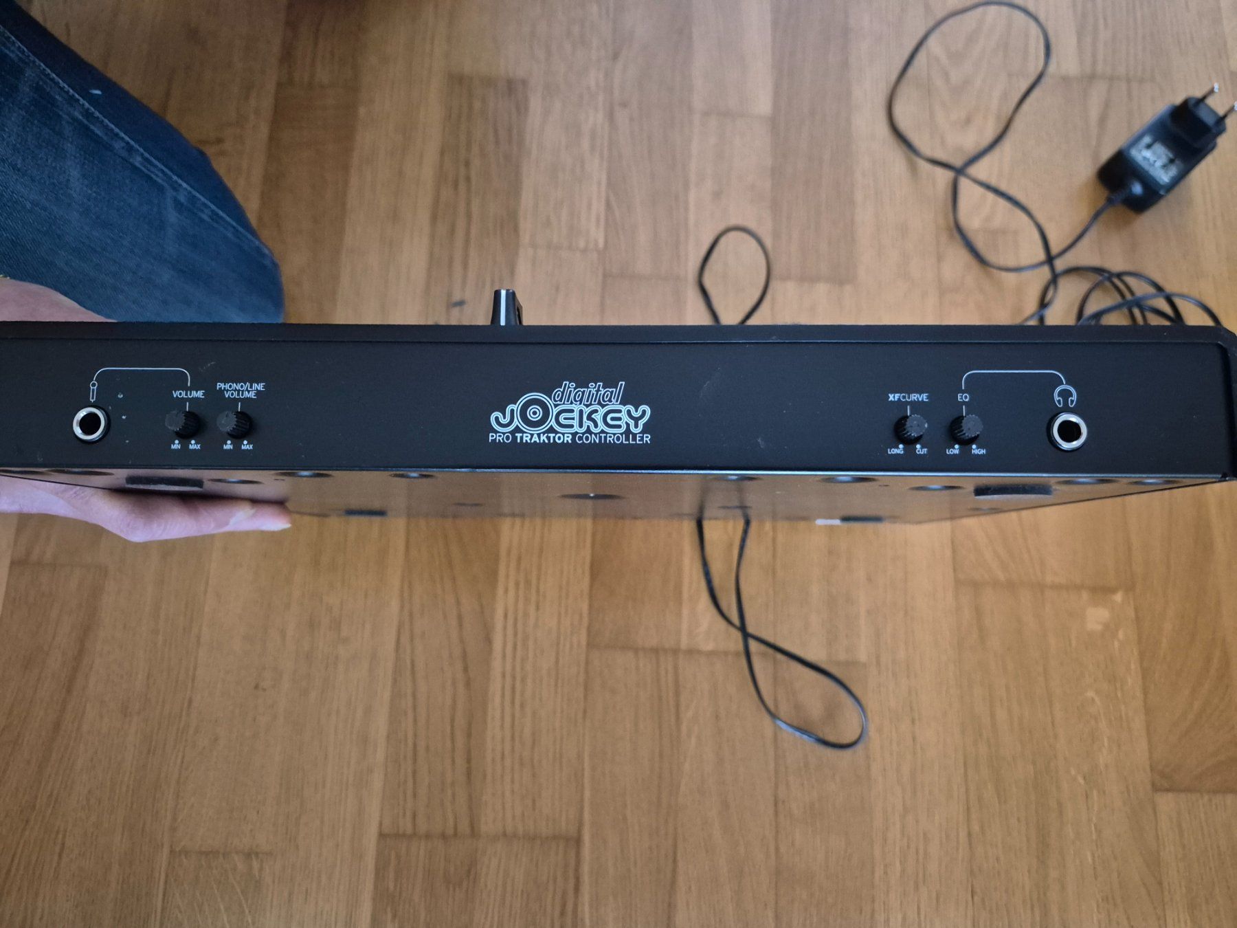 Reloop Console di mixaggio: Reloop Digital Jockey 2 Interface Edition - Top Zustand! – Usato da Thun venduto da tinu2031 3