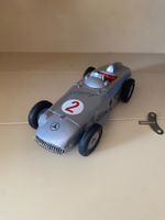 Märklin Mercedes-Benz W196 Silberpfeil Rennwagen mit Schlüss