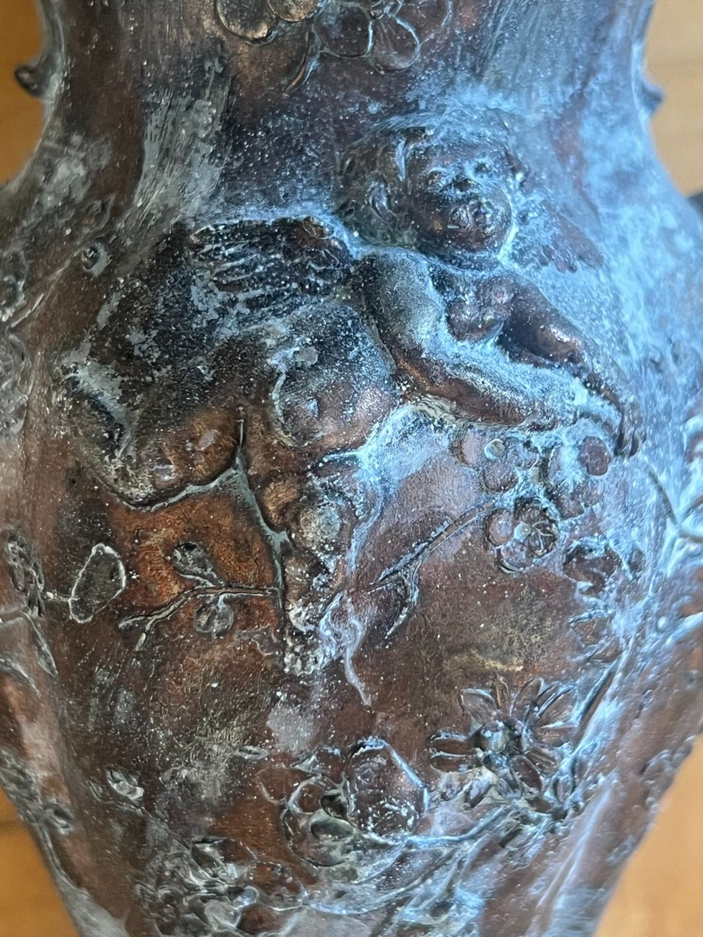 Vase & Récipients: 2 Messing-Vasen mit Patina – D'occasion à Boppelsen par vanrijn 4