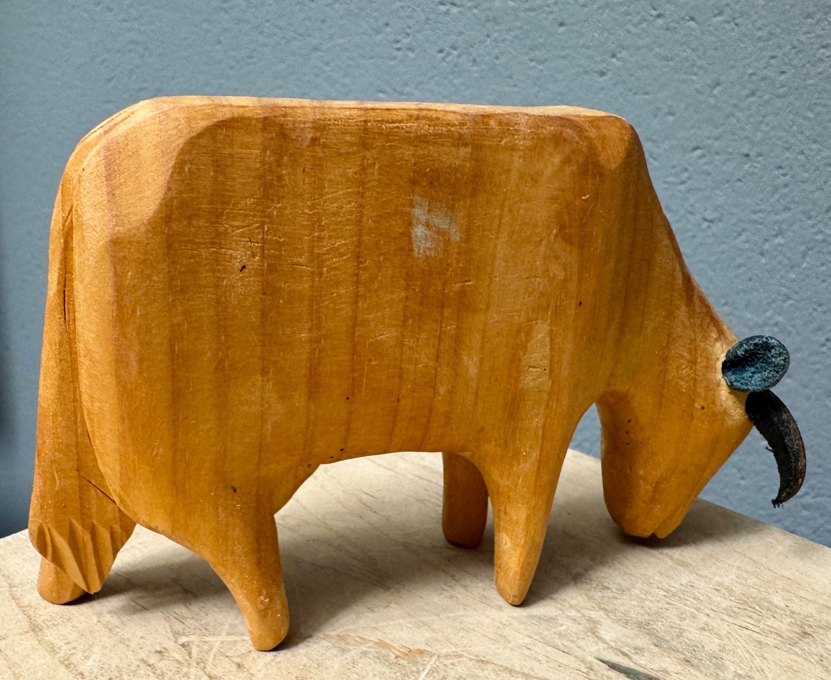 Figurines: Alte geschnitzte Holzkuh Kuh Holz – D'occasion à Rothrist par Luckywinner 4