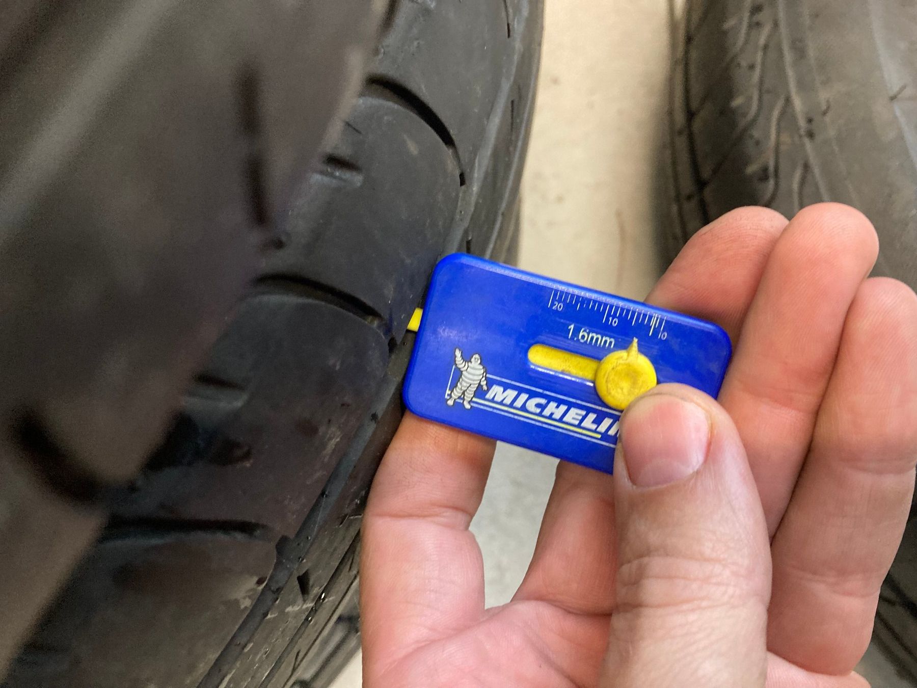BMW Pneus & Kompletträder: BMW I3 Sommerräder 155/70R19 – Gebraucht aus Cham von WB2223 6