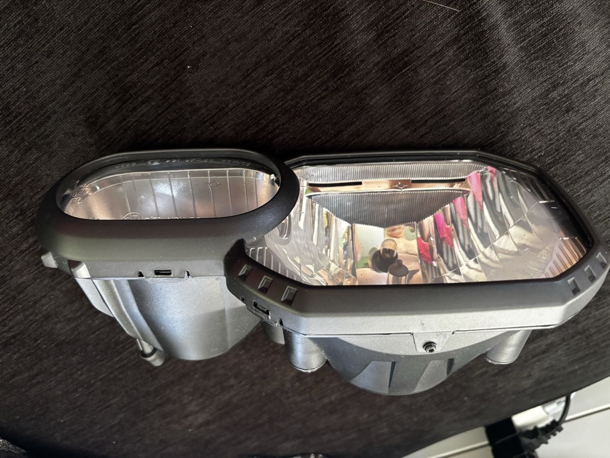 BMW Fari: BMW Scheinwerfer F800R 2013 – Usato da Bernhardzell venduto da Dorota07 2
