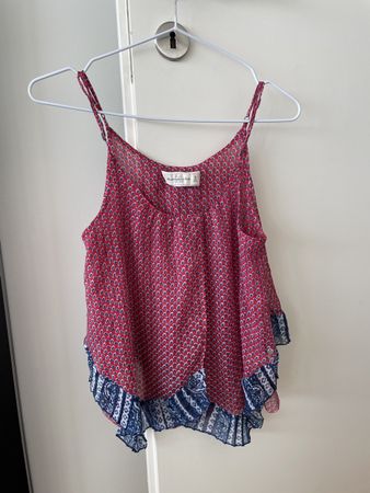 Abercrombie & Fitch XS Top, red, stylish for summer!