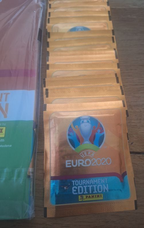 Panini Carte collezionabili: Panini 2020 / OVP Starter-Pack + 56 originalverpackte Tüten – Nuovo (secondo la descrizione) da Horw venduto da Zemmerli 3