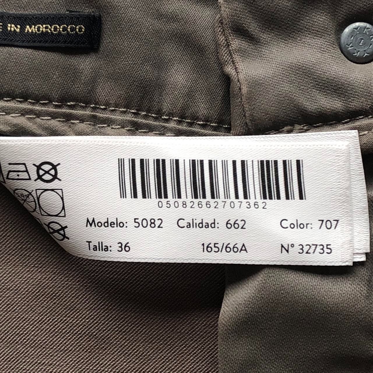Massimo Dutti Pantaloni: Pants Massimo Dutti Beige Women 36 – Usato da Genève venduto da ang_7j7j 6