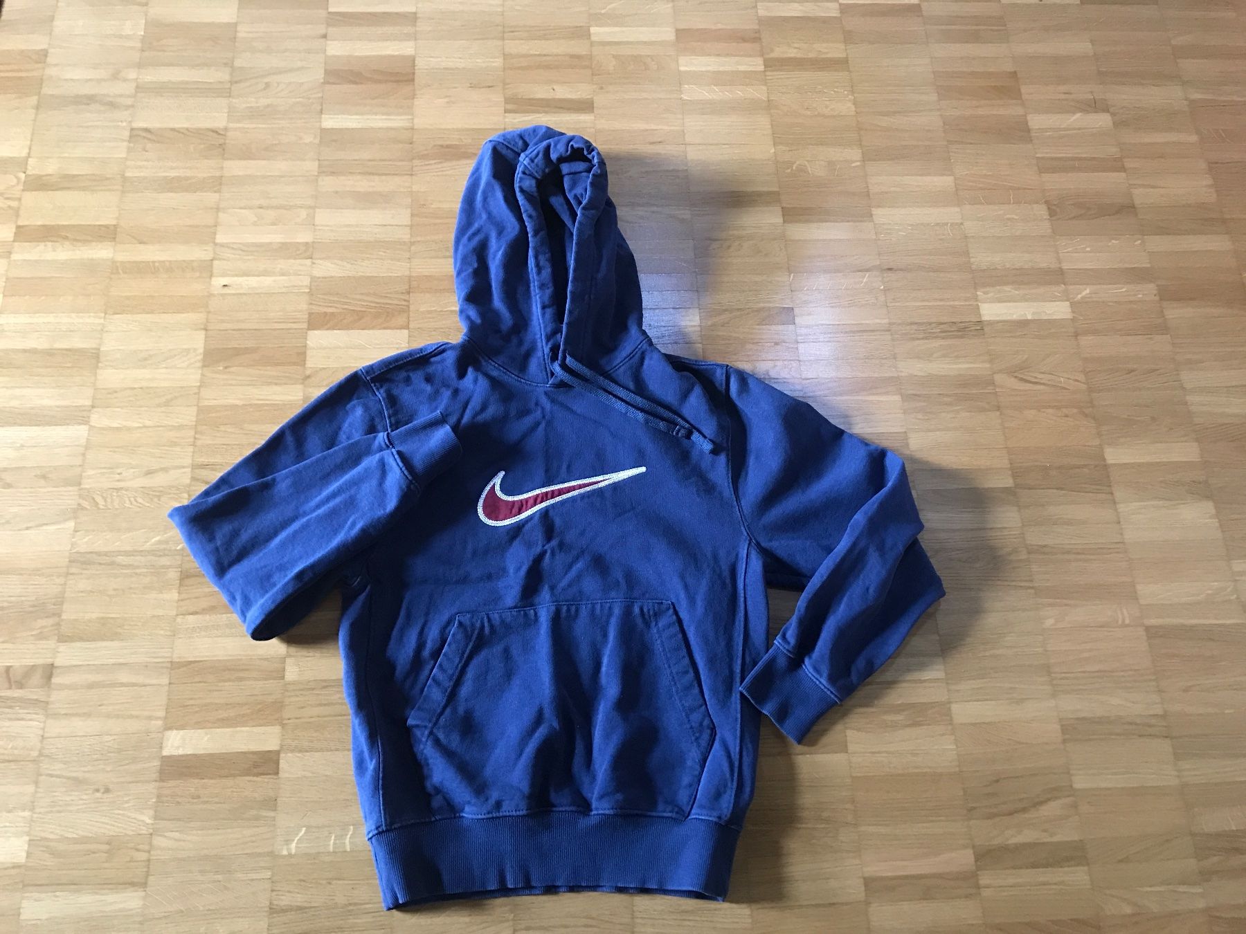 Nike Maglioni & Felpe: Nike Hoody Gr XS – Usato da St. Margrethen SG venduto da kellenbh