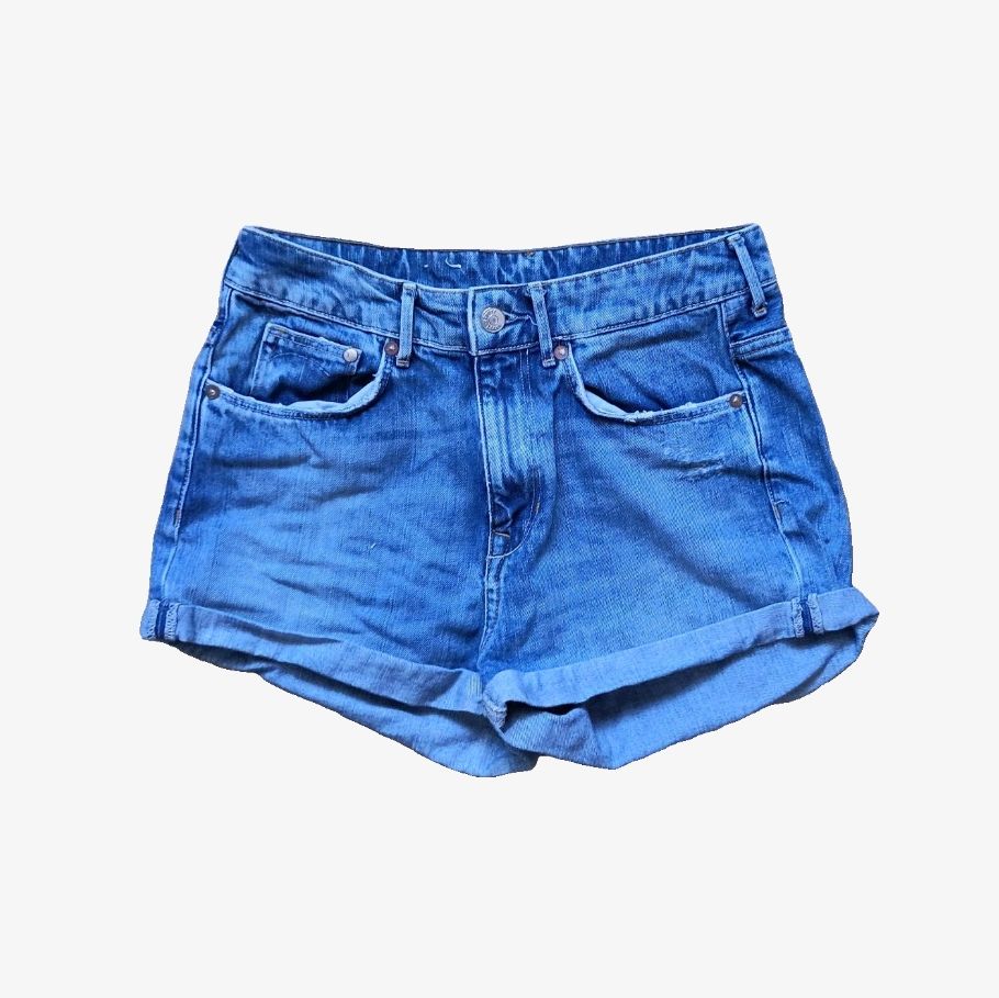 H&M Pantaloni: kurze Shorts Gr. 36 – Usato da Bern venduto da icanhearyoursmile