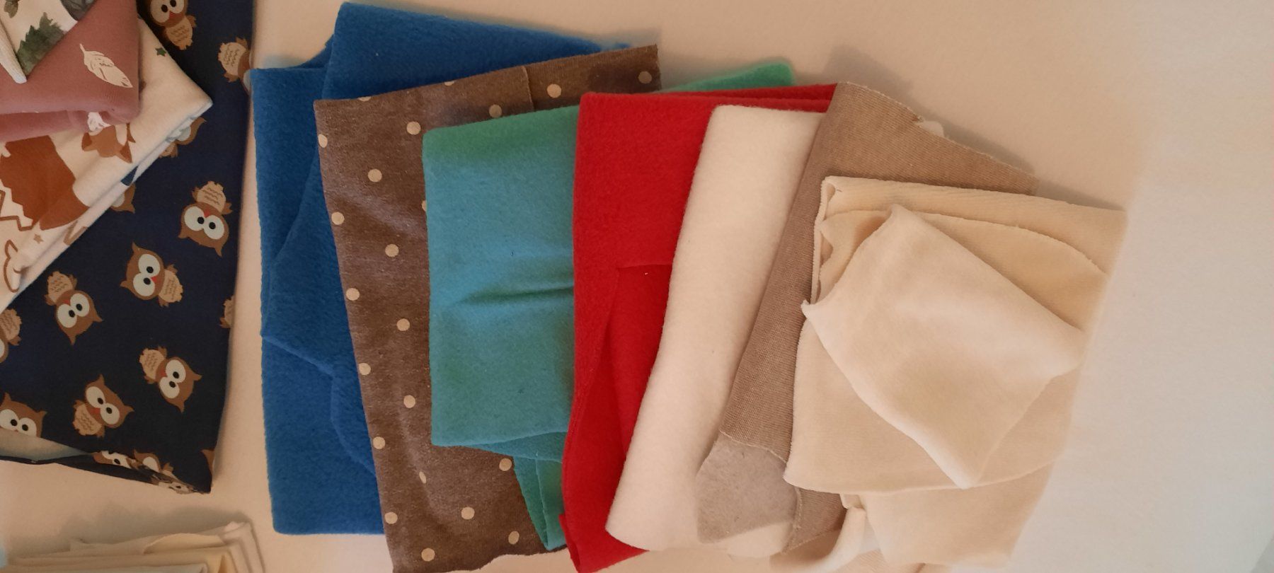Stoffe: Stoffreste Packet, diverse Farben, Materialien und Muster – Neu (gemäss Beschreibung) aus Uetendorf von Neidem 5