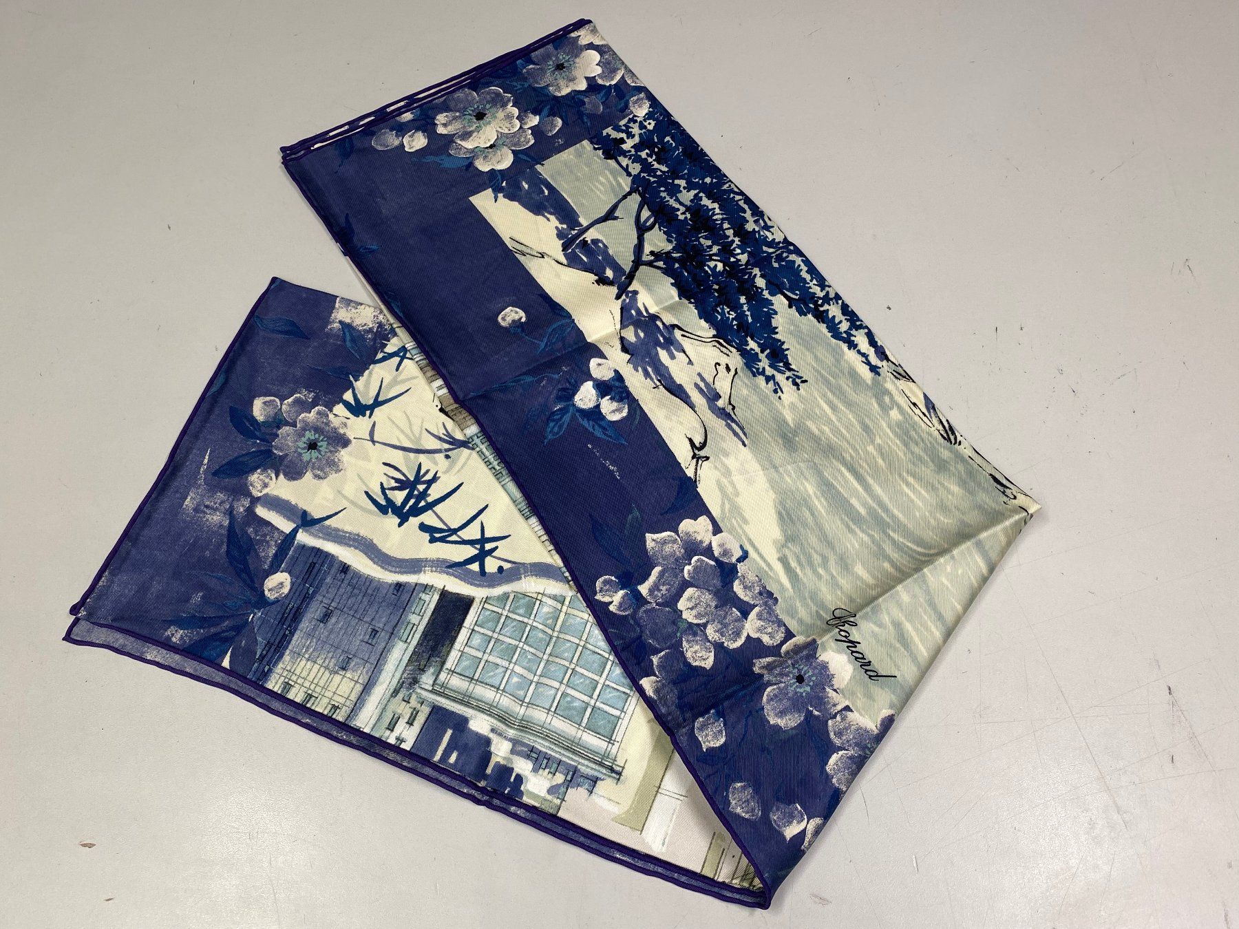 Chopard Foulard & Sciarpe: CHOPARD Foulard/i564 – Usato da Bern venduto da JMsoehne1987 2