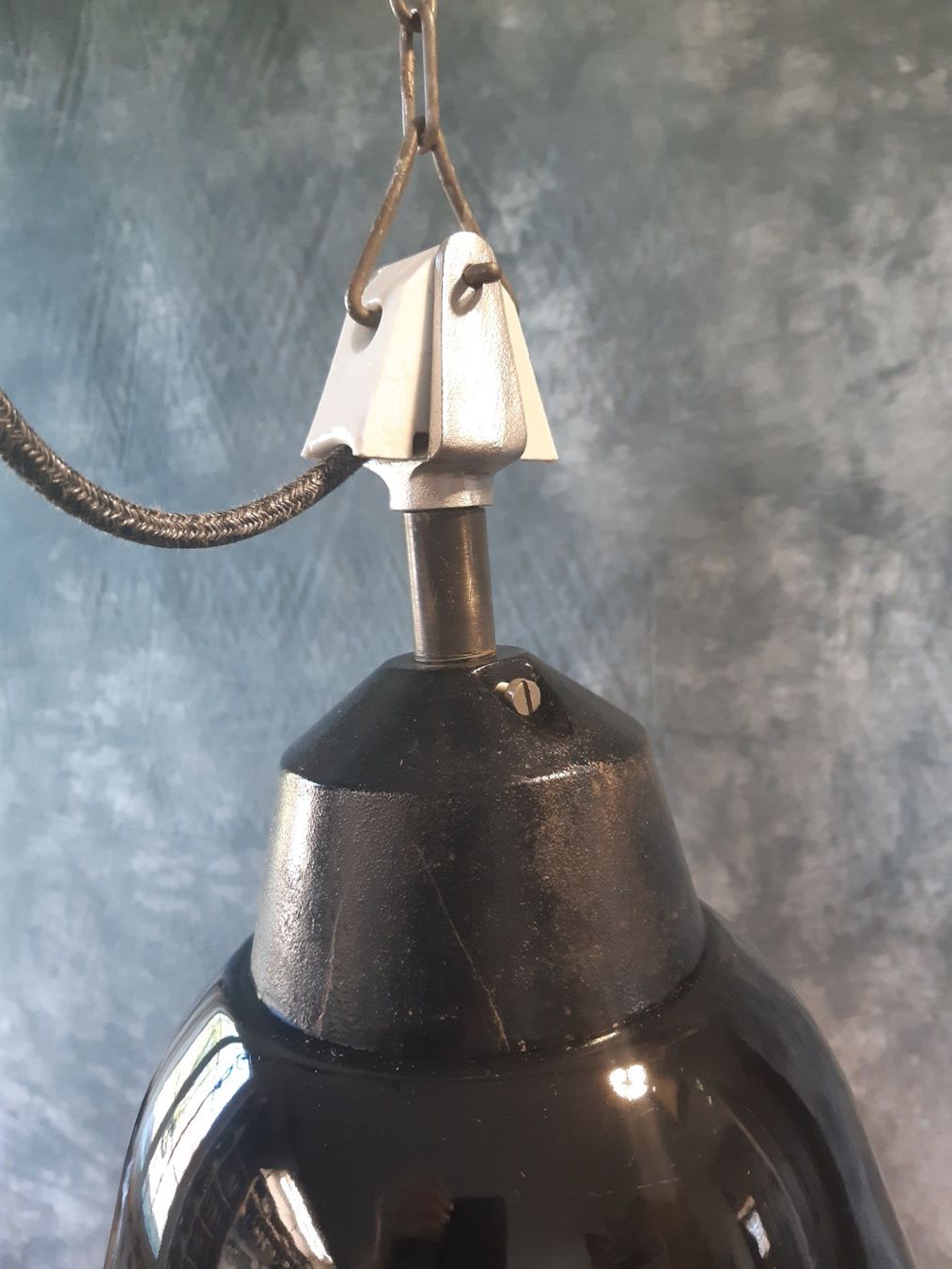 Lampade: Restaurierte alte Emaille Industrie Lampe – Usato da Winterthur venduto da lampenretter 1