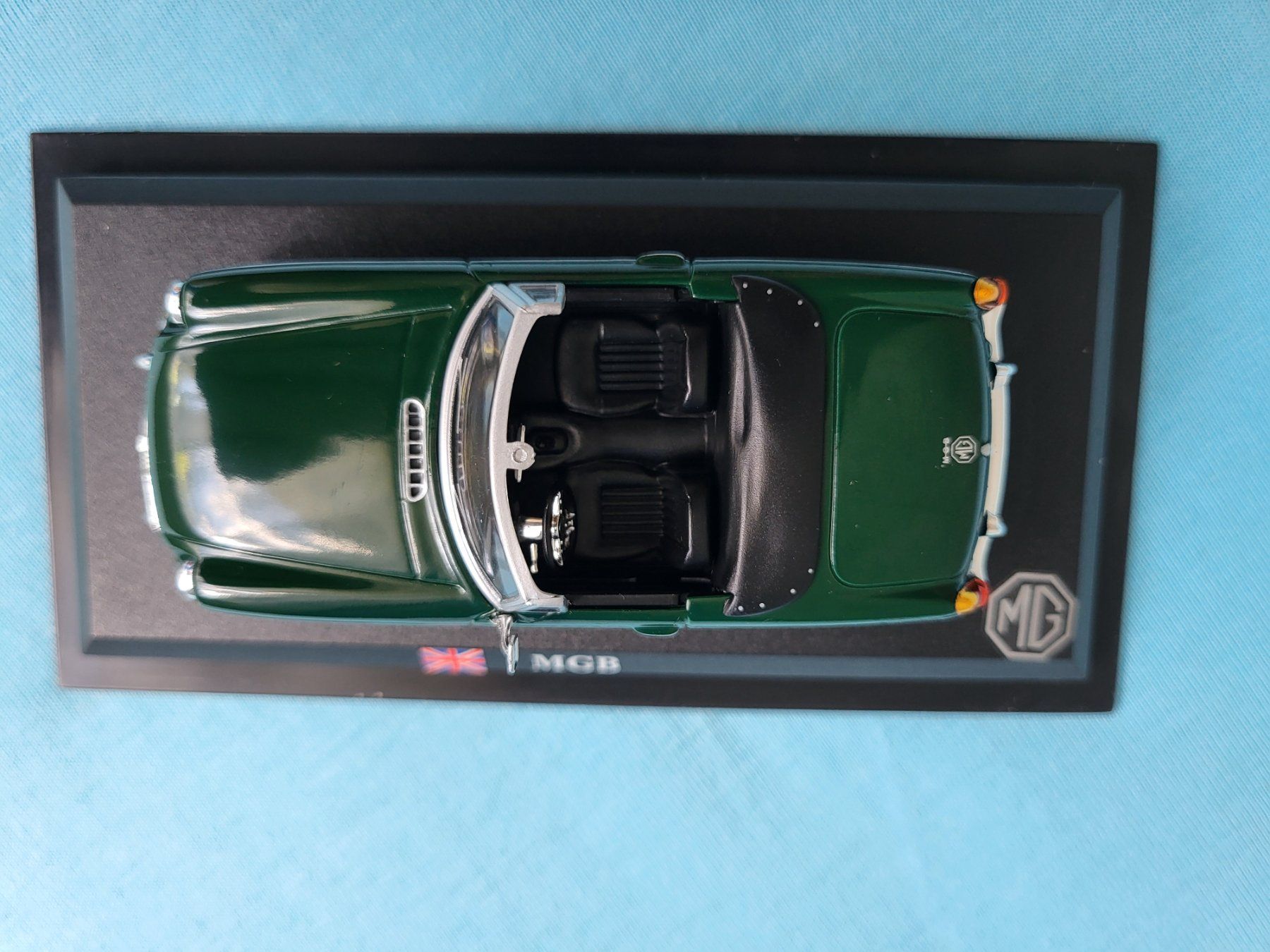 MG Modellautos: MG B, British Racing Green – Neu (gemäss Beschreibung) aus Glattbrugg von PhilKrill 5