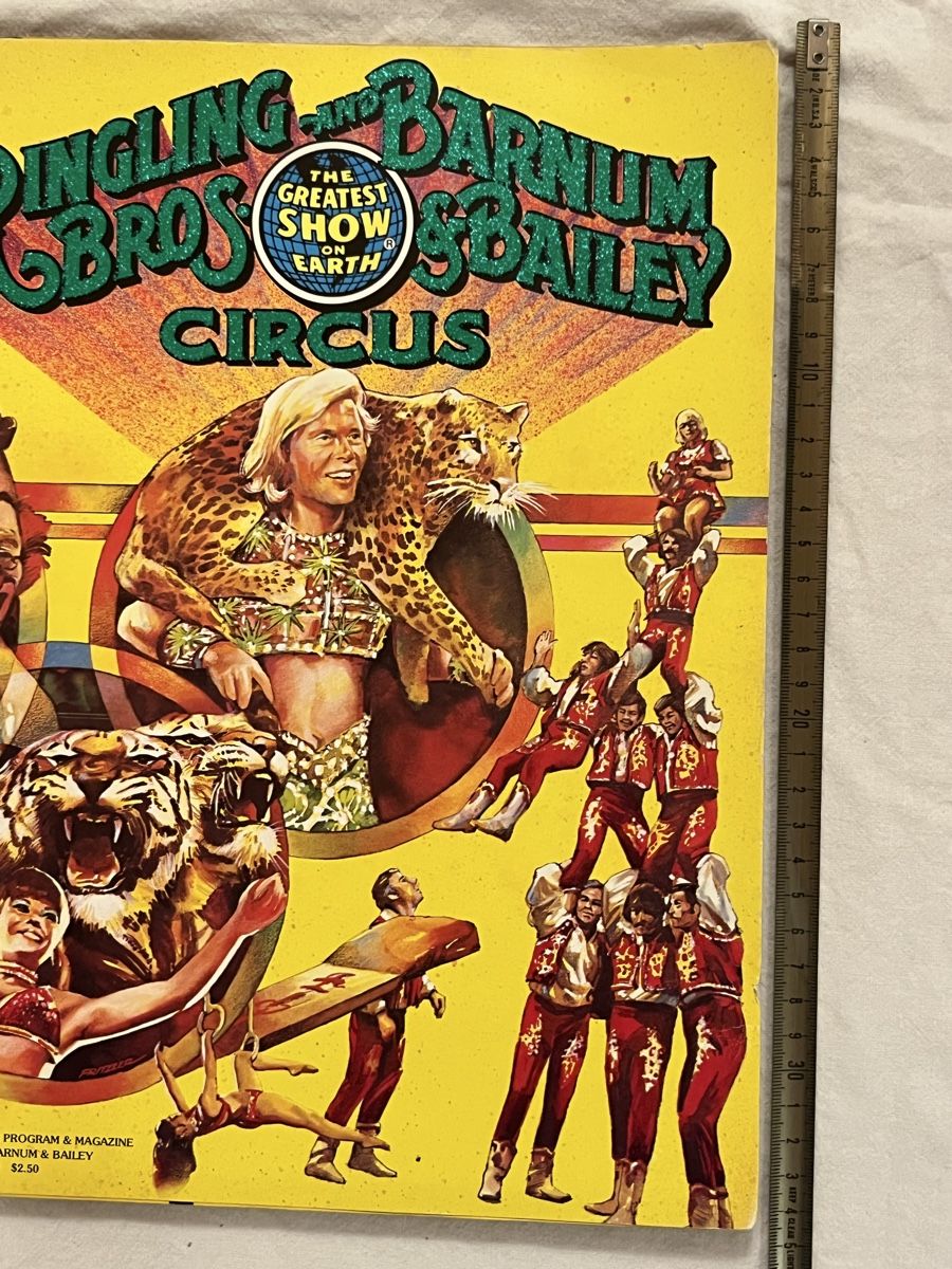Libri: Ringling Bros Circus Programm 1979 mit Poster gebraucht – Usato da Menziken venduto da TopDevShop 8