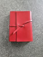 Carnet en cuir rouge
