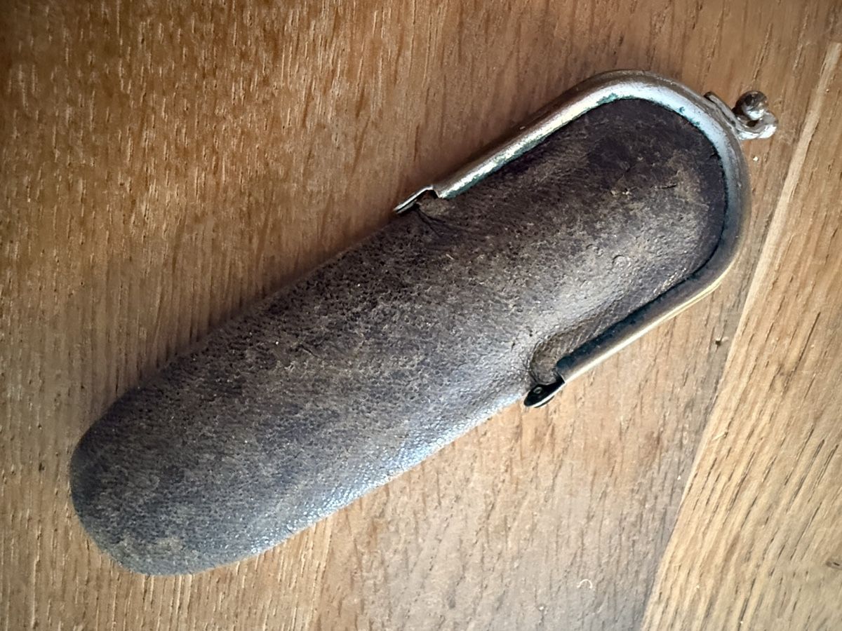 Solingen Couteaux de poche: Antikes Taschenmesser mit Ledertasche  – D'occasion à Goldach par Messerguru 6