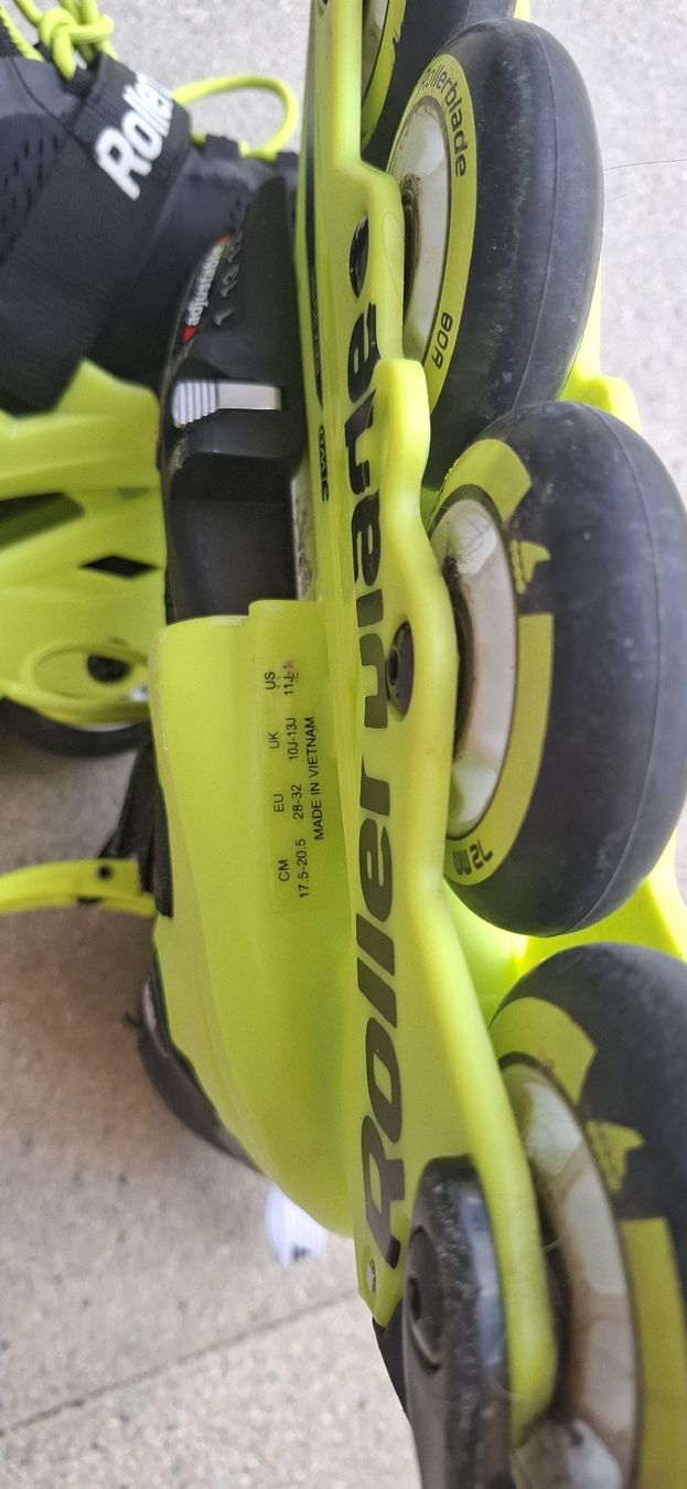 Inline-Skating & Rollschuhe: Inline Skates Rollerblade verstellbar Grösse 28-32 – Gebraucht aus Saanen von Woschel 1