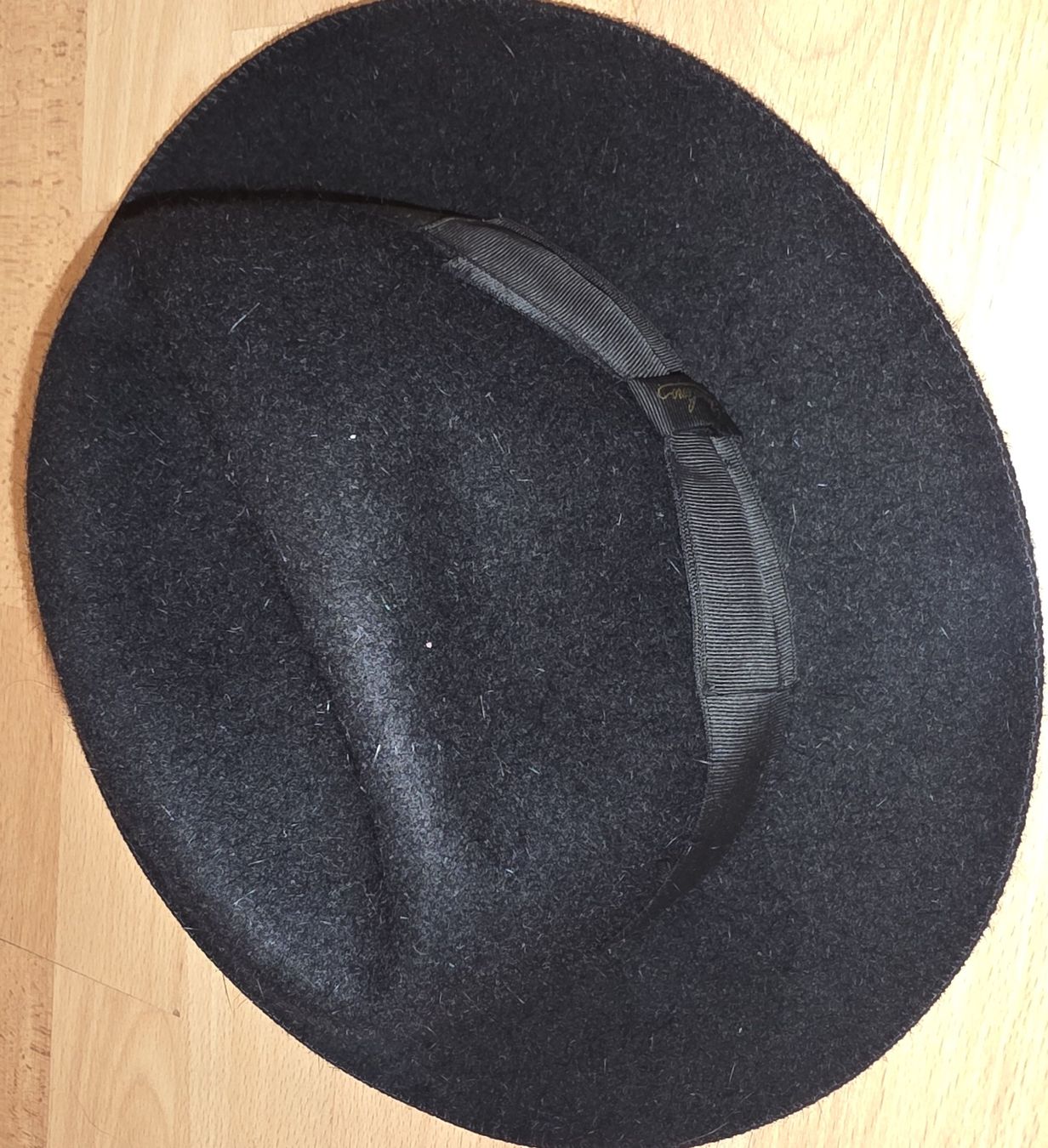 Borsalino Copricapi, berretti & cappellini: Borsalino fedora hut schwarz  – Nuovo (secondo la descrizione) da Langwiesen venduto da leo_ymm2