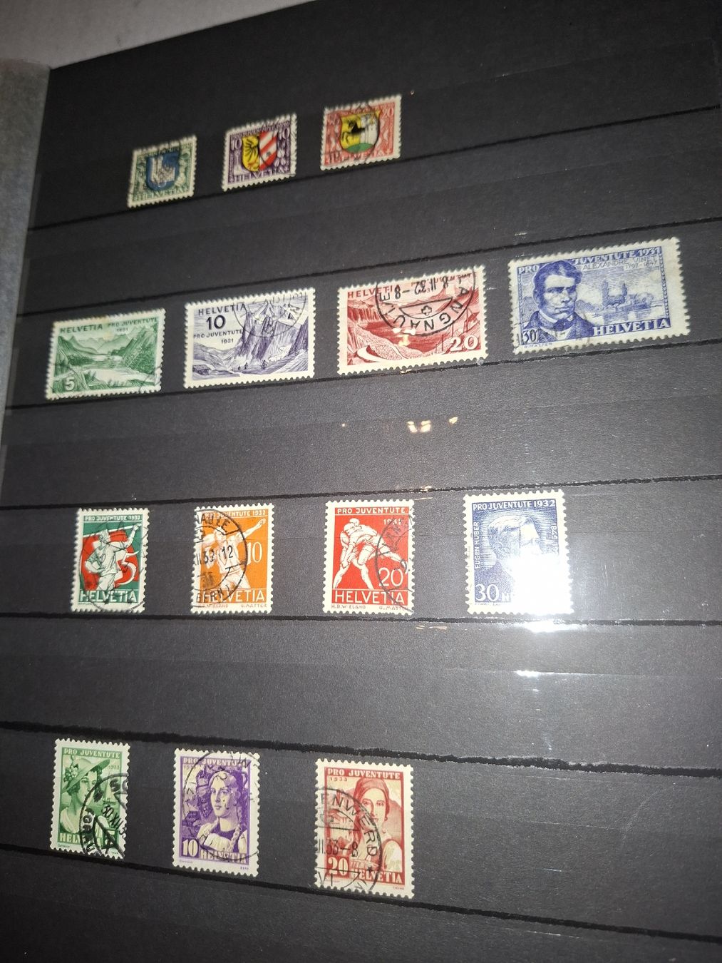 Tutti i francobolli: Angefangene Sammlung Pro Juventute – Usato da Balgach venduto da SIMEON27 8