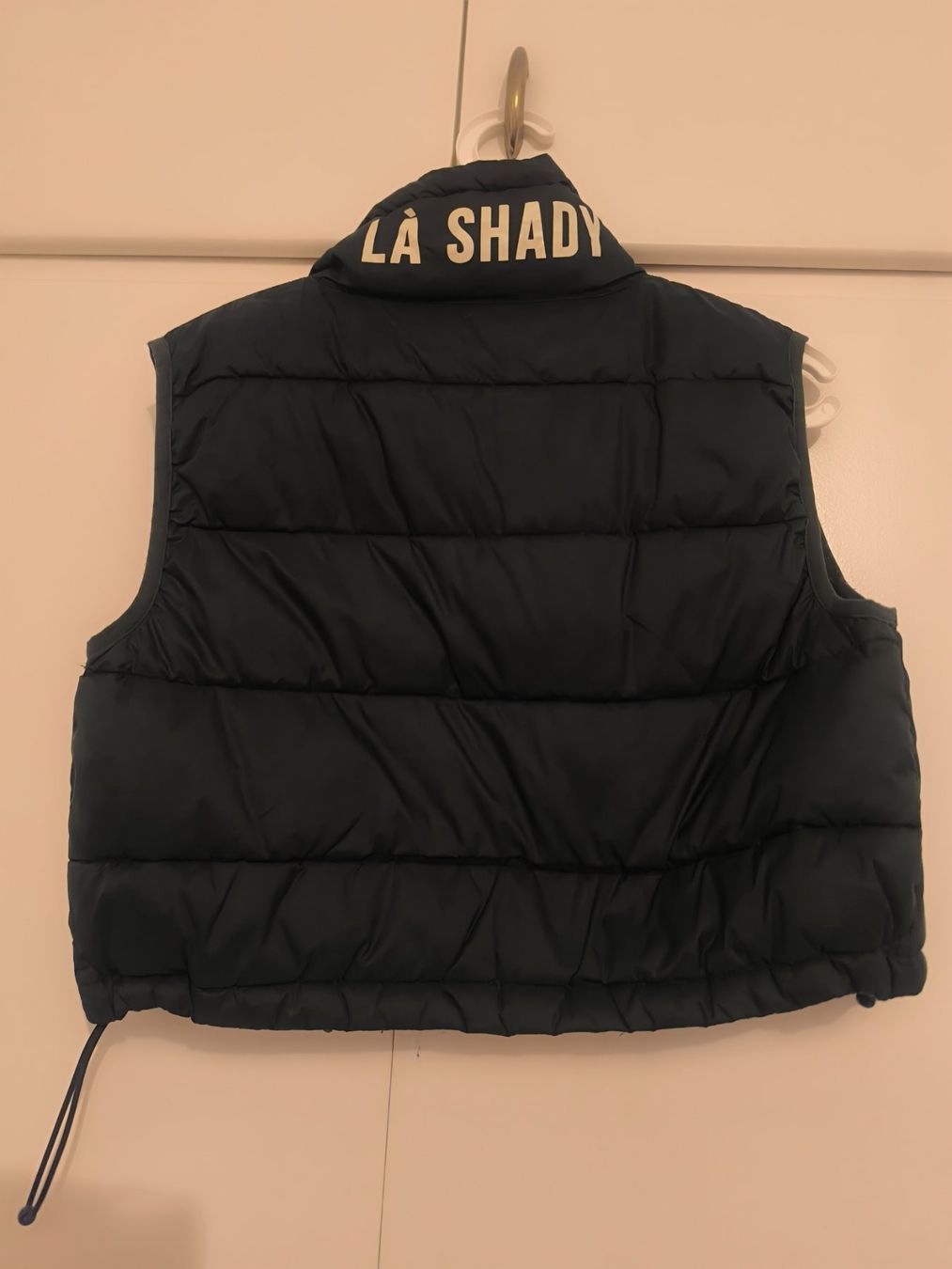 Altro abbigliamento per bambina: Le shadi weste – Usato da BELLINZONA venduto da Dolcerelax