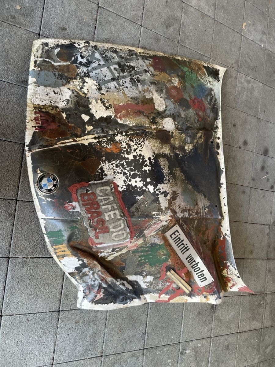 BMW Accessori per altri veicoli: BMW Motorhaube E30 defekt – Difettoso da Rebstein venduto da strubel010
