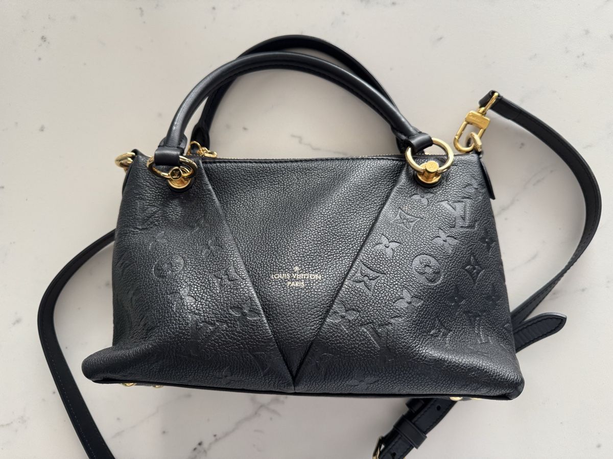 Louis Vuitton Borse da donna: Louis Vuitton V Tote Empreinte noir – Usato da Nänikon venduto da Belle1605 2