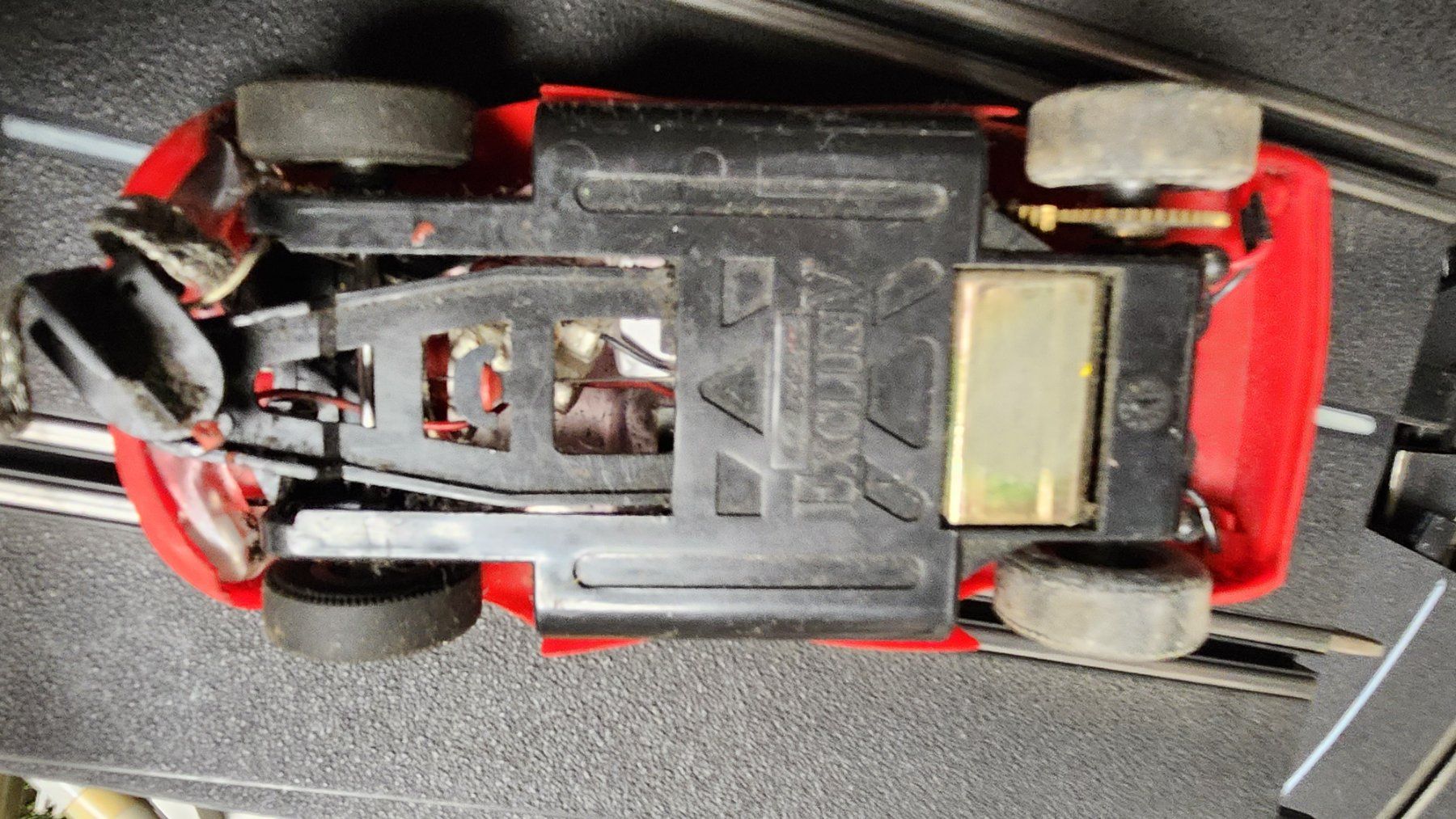 Carrera Piste: Ferrari Carrera 1:24 – Usato da Wohlen AG venduto da NincoA-Z 1
