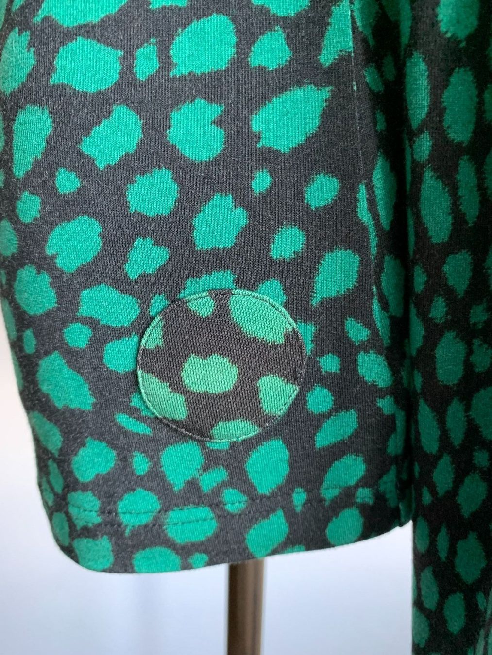 Akris Maglioni & Felpe: AKRIS: Neuer extravaganter Pullover, 36, NP 440.- – Nuovo (secondo la descrizione) da Luzern venduto da designluzern 5