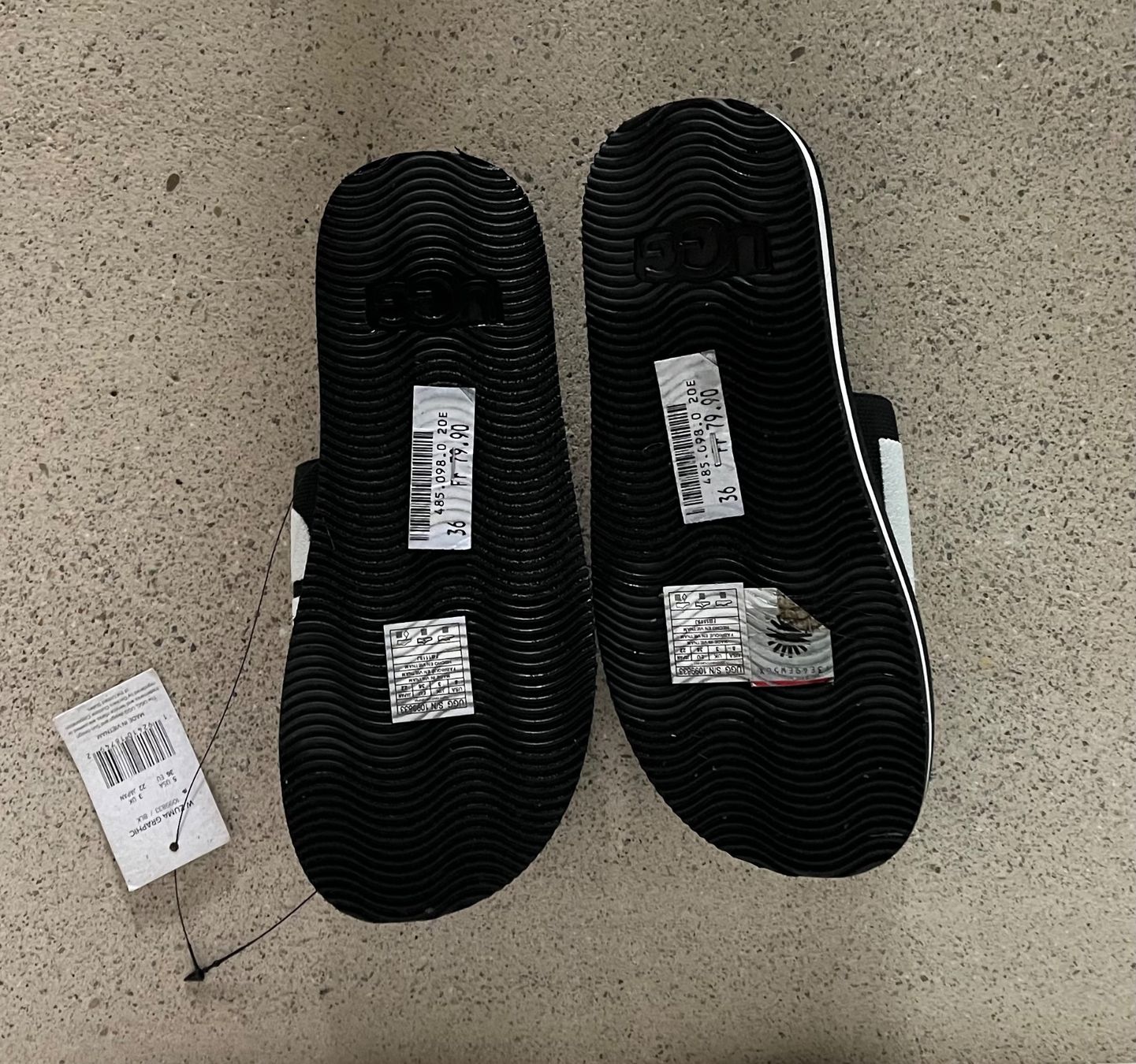 Ugg Damenschuhe: Slipper UGG für Pool/Beach Neu Gr 36 – Neu (gemäss Beschreibung) aus Zürich von Jaskam 3