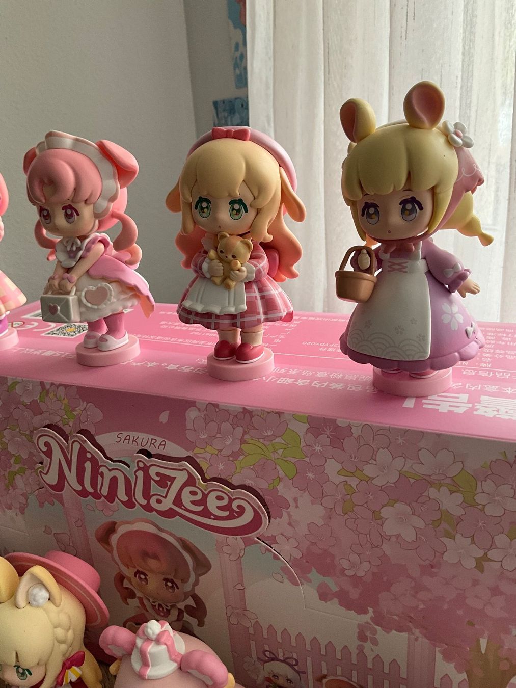 Statuette: NiniZee Series Sakura Version Blind Boxes Komplettes Set – Nuovo (secondo la descrizione) da Grenchen venduto da sojalatte 4