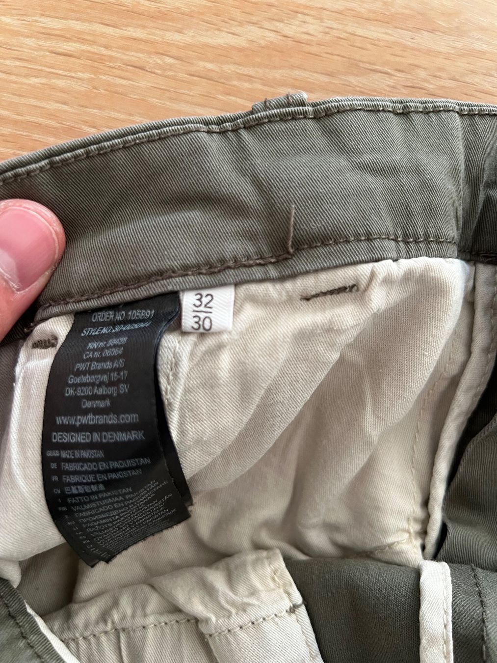 Lindeberg Hosen: Lindbergh Chino Hose 32/30 – Gebraucht aus Oberwil-Lieli von Jo-Ke 2