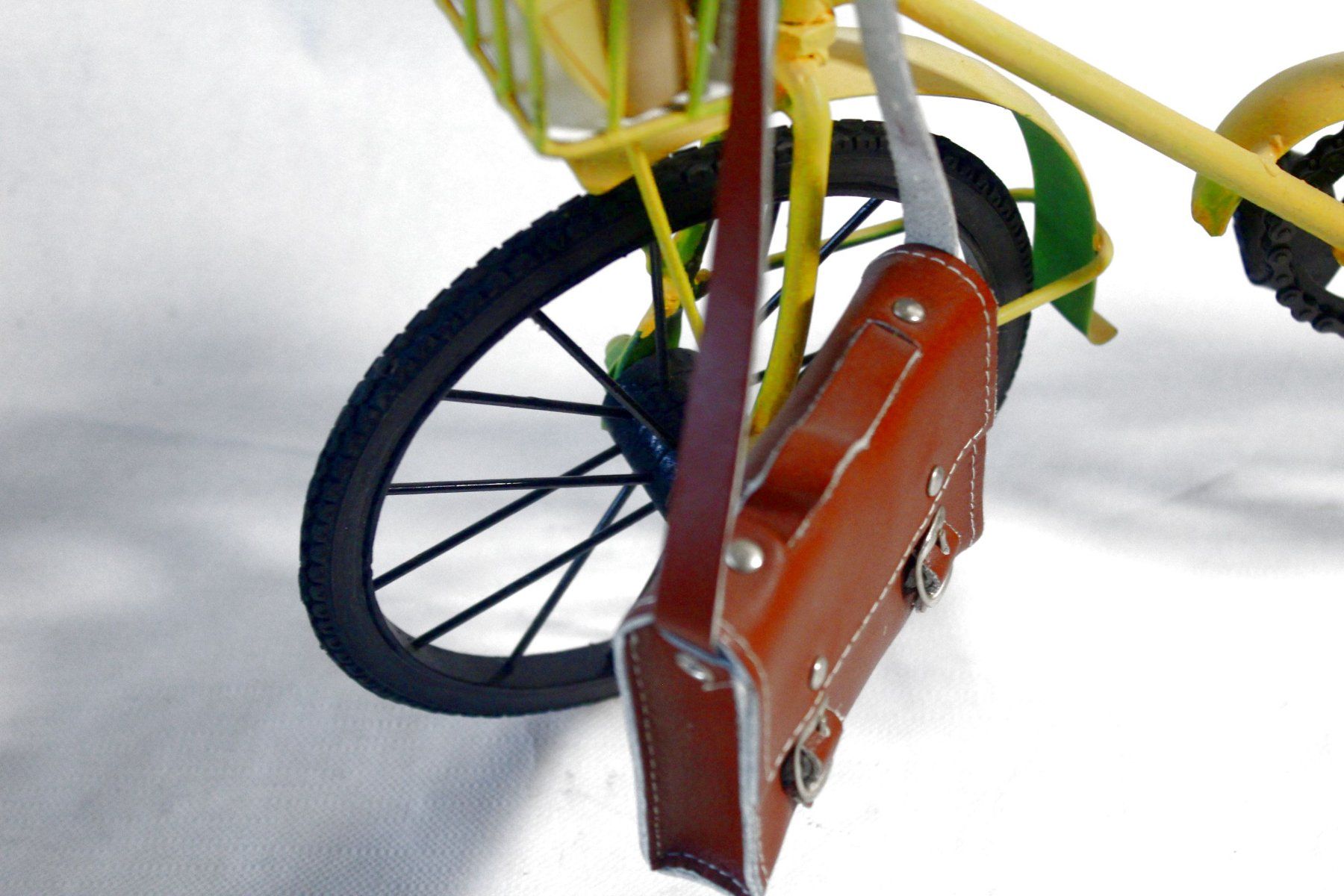 Altro per la casa: Schönes POST / PTT / BRIEFTRÄGER Velo - Modell – Usato da Bern venduto da Vitaneuf 3